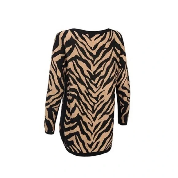 Cabi Dani Pullover Size M NWT - Picture 6 of 8